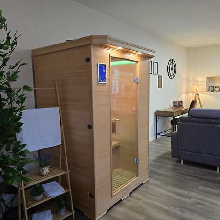 רוסטוק Luxus City Apartment Sauna Balkon Kueche Zentral מראה חיצוני תמונה