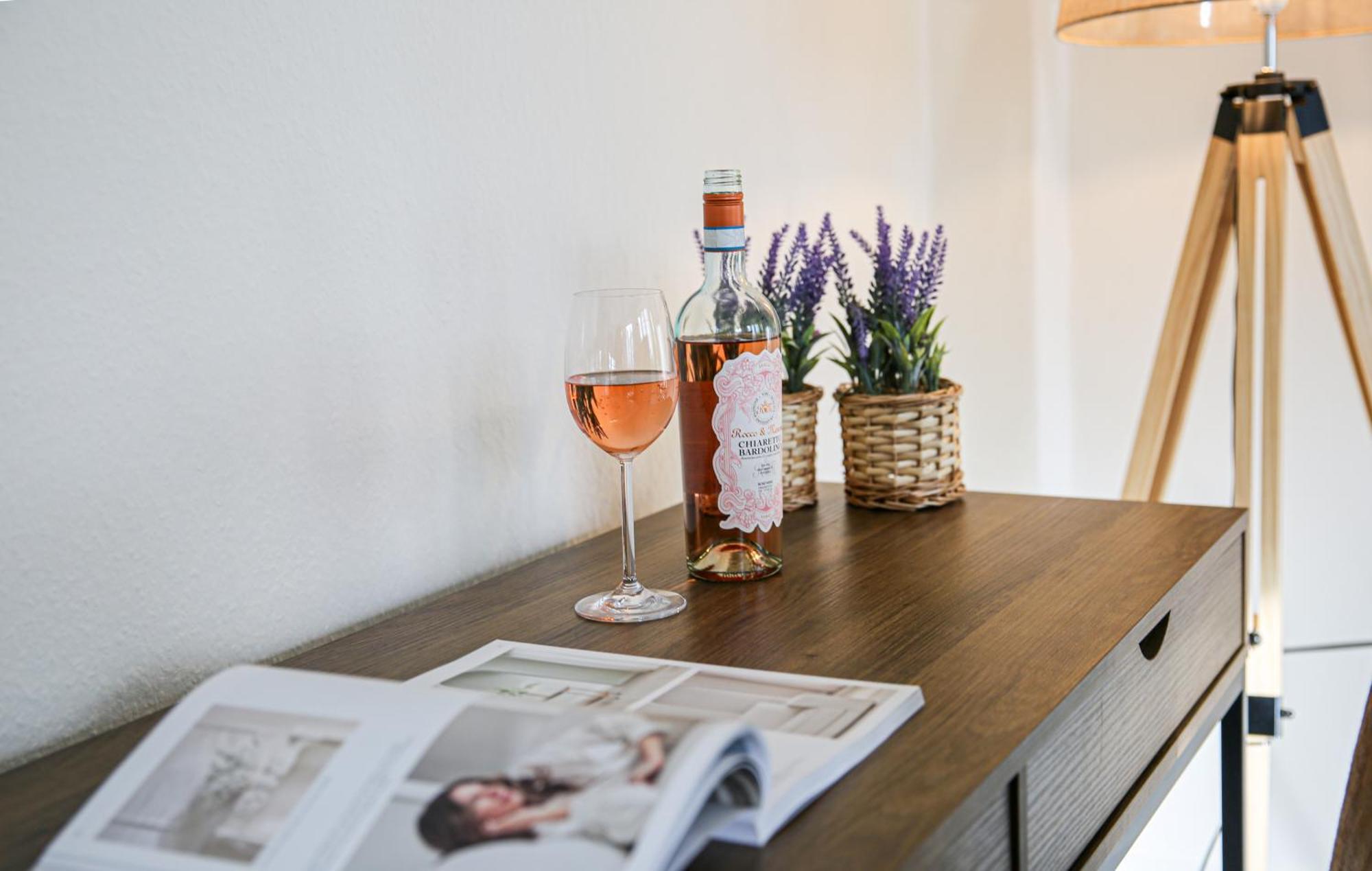 רוסטוק Luxus City Apartment Sauna Balkon Kueche Zentral מראה חיצוני תמונה