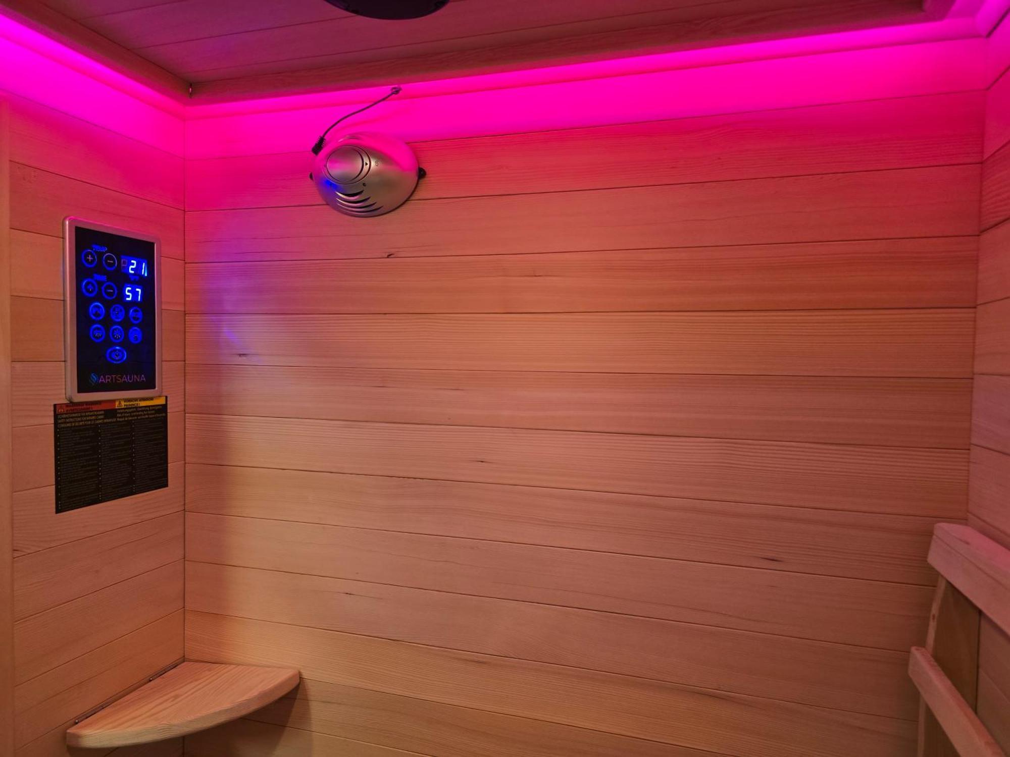 רוסטוק Luxus City Apartment Sauna Balkon Kueche Zentral מראה חיצוני תמונה
